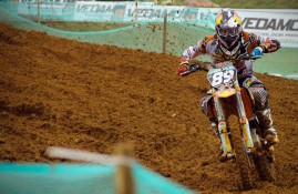 IM dianjing下载-莱万多夫斯基连续七场比赛得分超过精彩发挥，美国队挑战极限！